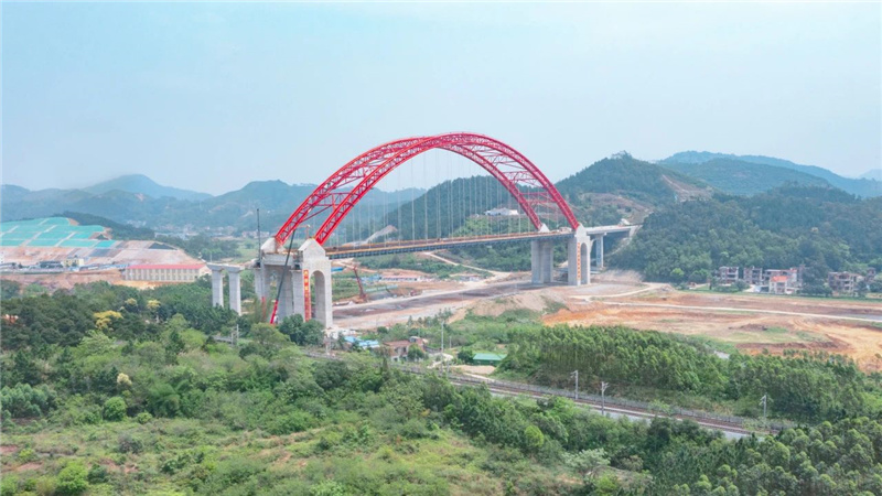 南湛高速平陸運(yùn)河舊州特大橋.jpg